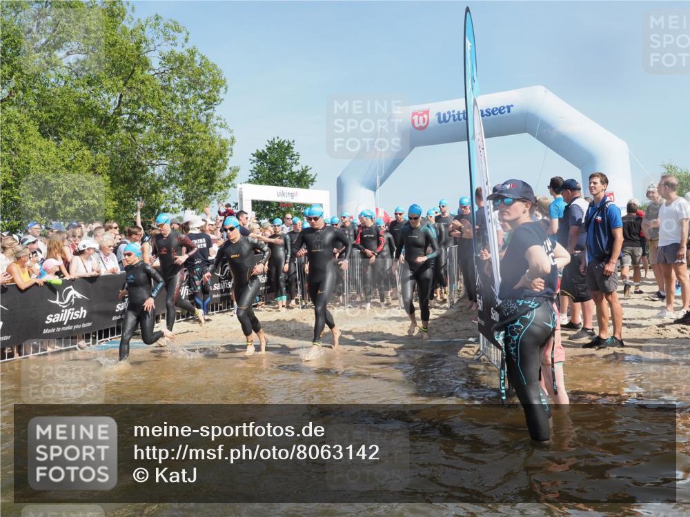 22.06.2025 - Viking Triathlon KatJ http://msf.ph/oto/8063142 22.06.2025 10:02:03 Schwimmen 3, 17, 80, 91, 127, 137, 278, 299, 304, 365, 415, 435, 449, 492, 551 meine-sportfotos.de
