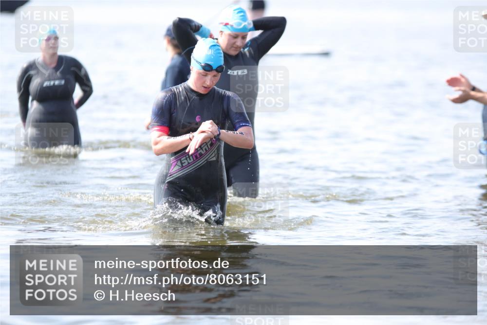 22.06.2025 - Viking Triathlon H.Heesch http://msf.ph/oto/8063151 22.06.2025 10:53:09 Schwimmen 165, 201, 319, 470, 640 meine-sportfotos.de