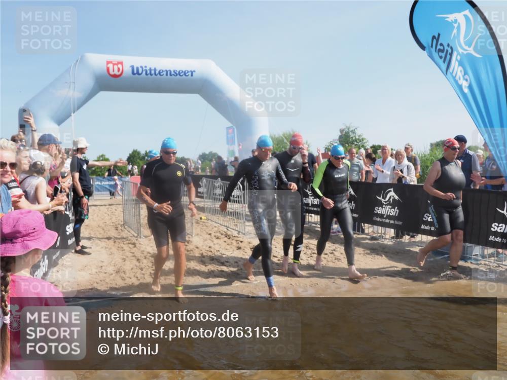 22.06.2025 - Viking Triathlon MichiJ http://msf.ph/oto/8063153 22.06.2025 10:08:46 Schwimmen 136, 160, 234, 241, 303, 305, 356, 359, 459, 470, 471, 483, 634, 640, 656 meine-sportfotos.de