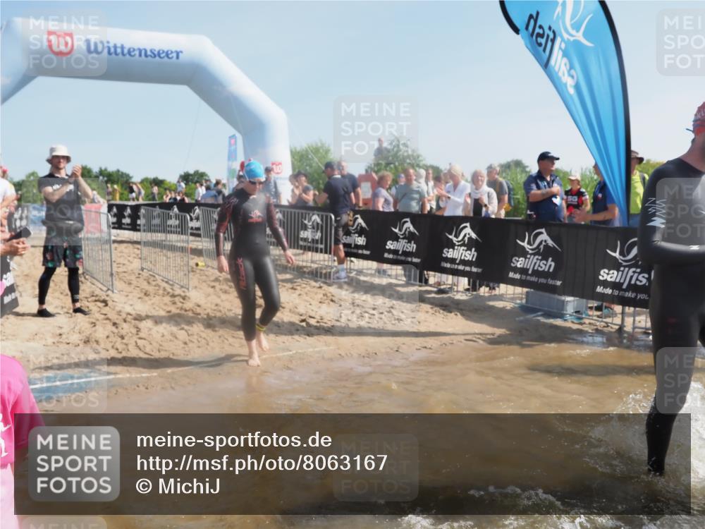 22.06.2025 - Viking Triathlon MichiJ http://msf.ph/oto/8063167 22.06.2025 10:08:49 Schwimmen 160, 234, 241, 356, 359, 405, 471, 483, 634, 640, 656 meine-sportfotos.de