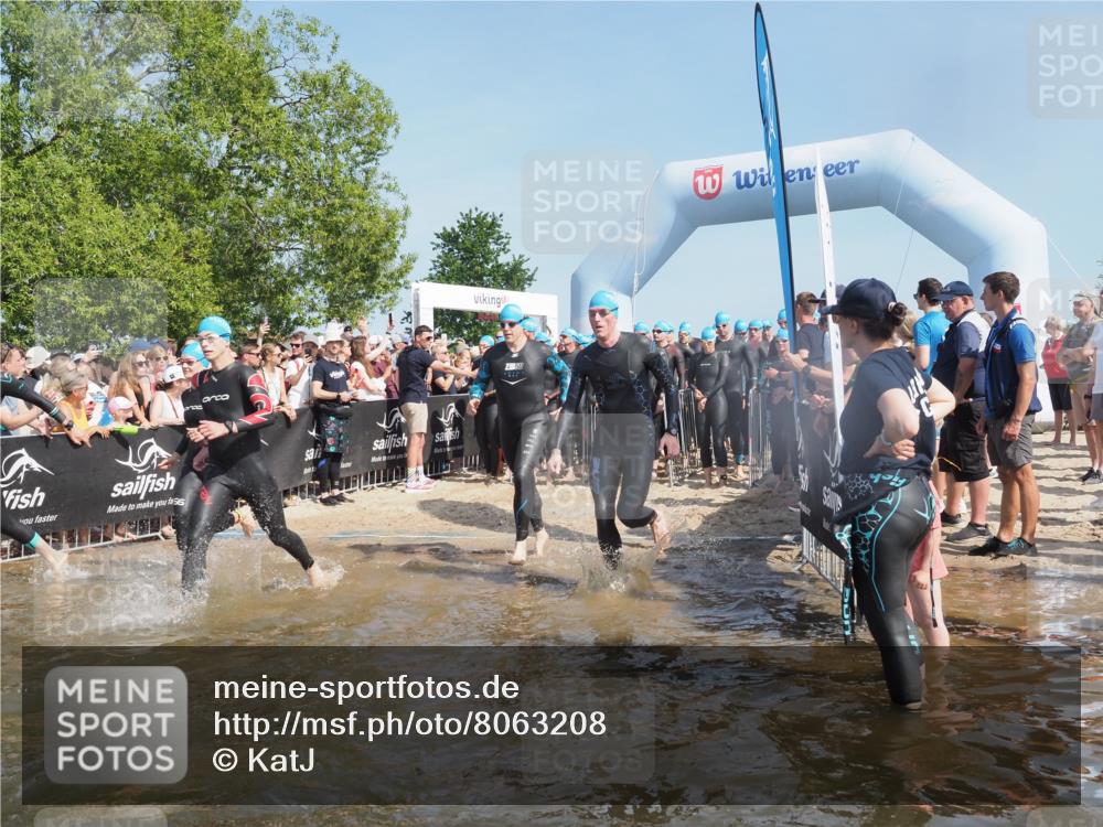 22.06.2025 - Viking Triathlon KatJ http://msf.ph/oto/8063208 22.06.2025 10:02:08 Schwimmen 107, 127, 137, 149, 247, 278, 299, 365, 387, 415, 435, 449, 492, 522 meine-sportfotos.de