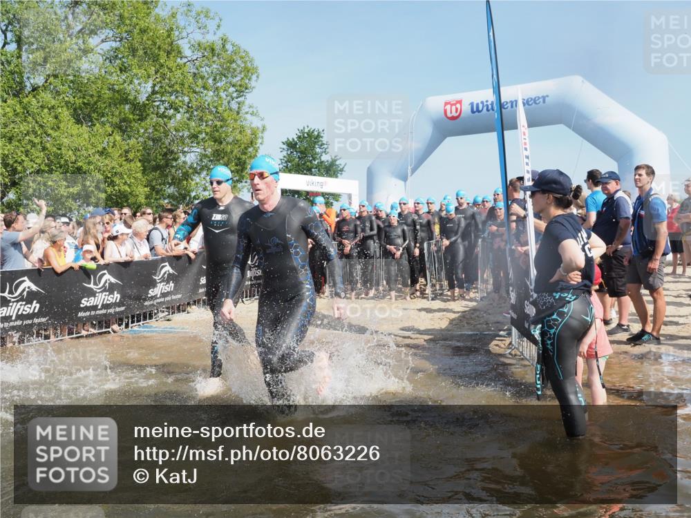 22.06.2025 - Viking Triathlon KatJ http://msf.ph/oto/8063226 22.06.2025 10:02:09 Schwimmen 21, 107, 127, 137, 139, 149, 207, 247, 309, 365, 382, 387, 415, 492, 522 meine-sportfotos.de