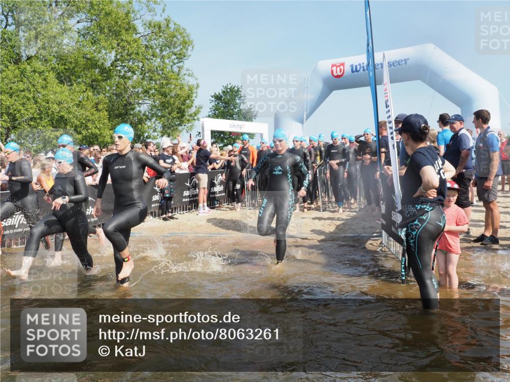 22.06.2025 - Viking Triathlon KatJ http://msf.ph/oto/8063261 22.06.2025 10:02:13 Schwimmen 21, 107, 127, 137, 139, 149, 207, 247, 309, 365, 382, 387, 415, 492, 522 meine-sportfotos.de