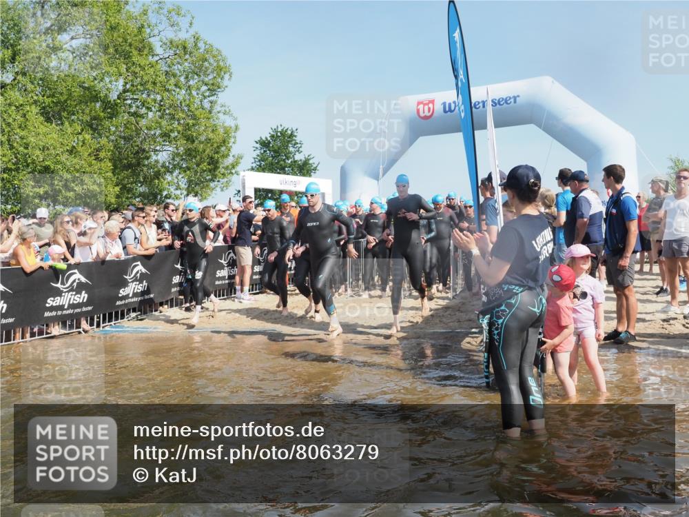22.06.2025 - Viking Triathlon KatJ http://msf.ph/oto/8063279 22.06.2025 10:02:18 Schwimmen 21, 75, 107, 139, 149, 207, 247, 255, 309, 331, 382, 387, 464, 469, 522 meine-sportfotos.de