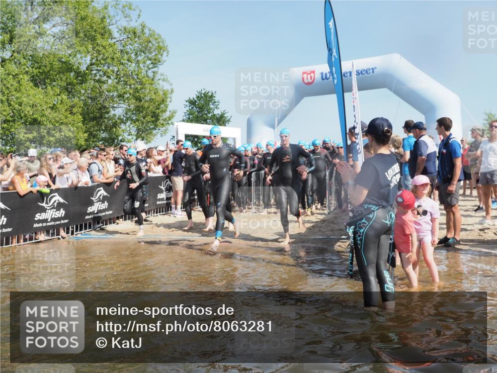 22.06.2025 - Viking Triathlon KatJ http://msf.ph/oto/8063281 22.06.2025 10:02:18 Schwimmen 21, 75, 107, 139, 149, 207, 247, 255, 309, 331, 382, 387, 464, 469, 522 meine-sportfotos.de