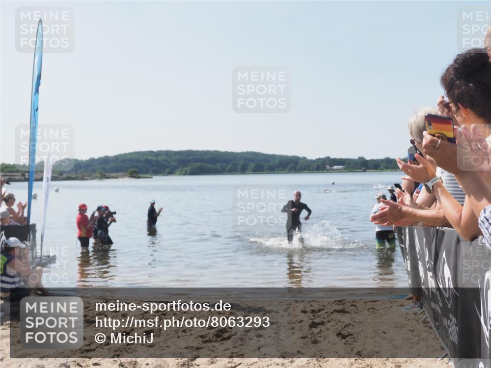 22.06.2025 - Viking Triathlon MichiJ http://msf.ph/oto/8063293 22.06.2025 10:24:11 Schwimmen 609 meine-sportfotos.de
