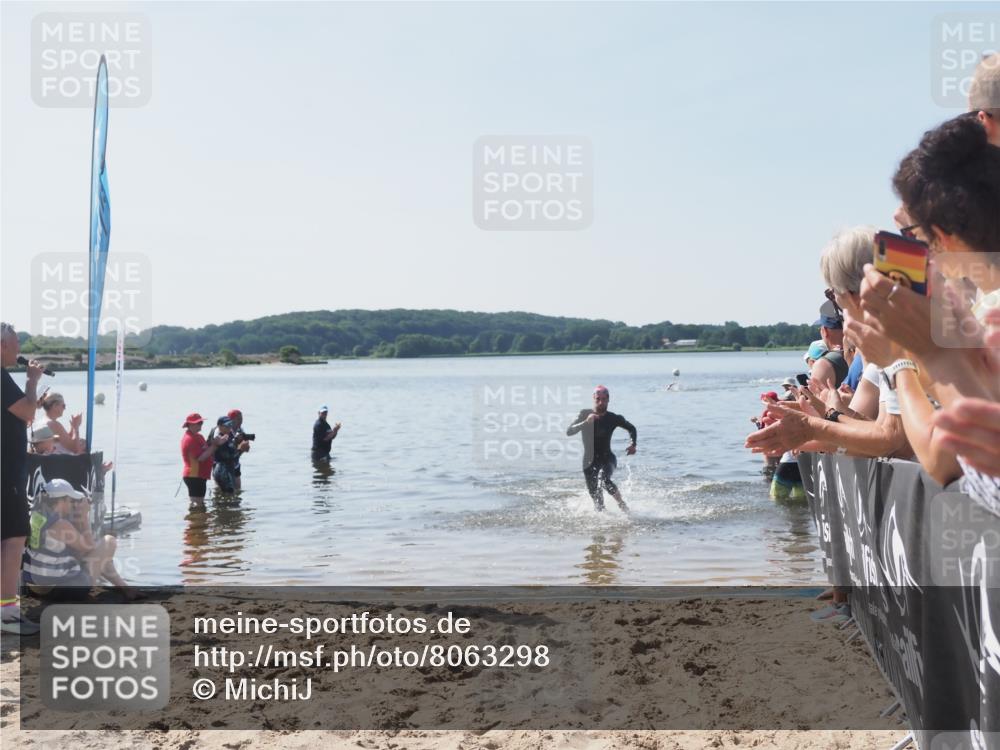 22.06.2025 - Viking Triathlon MichiJ http://msf.ph/oto/8063298 22.06.2025 10:24:12 Schwimmen 609 meine-sportfotos.de