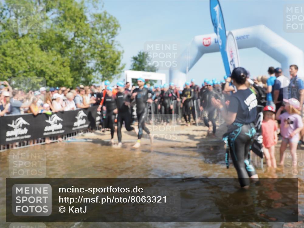 22.06.2025 - Viking Triathlon KatJ http://msf.ph/oto/8063321 22.06.2025 10:02:23 Schwimmen 21, 75, 78, 103, 139, 180, 207, 255, 265, 283, 309, 331, 382, 464, 469 meine-sportfotos.de