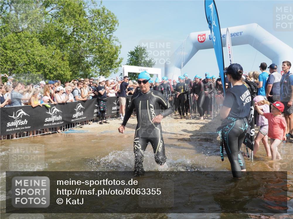 22.06.2025 - Viking Triathlon KatJ http://msf.ph/oto/8063355 22.06.2025 10:02:26 Schwimmen 75, 78, 103, 180, 188, 189, 255, 265, 283, 331, 464, 469, 520, 532, 549 meine-sportfotos.de