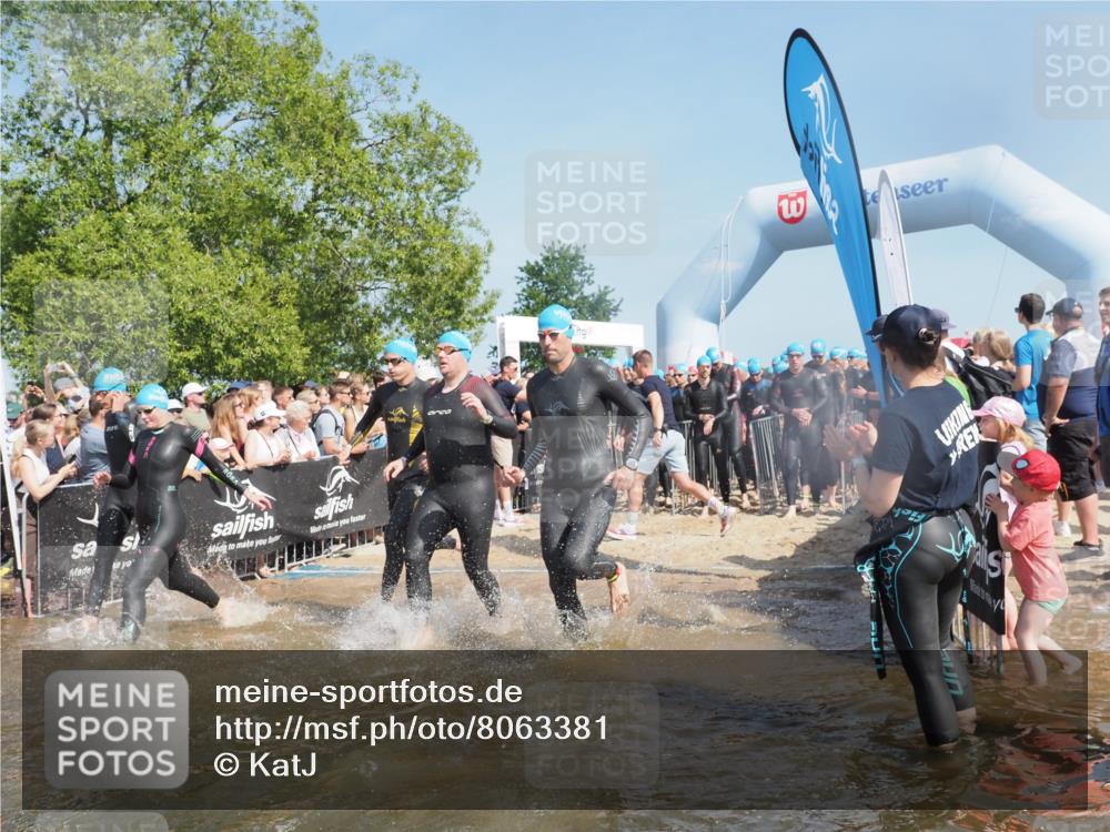 22.06.2025 - Viking Triathlon KatJ http://msf.ph/oto/8063381 22.06.2025 10:02:28 Schwimmen 75, 78, 103, 180, 188, 189, 255, 265, 283, 297, 331, 464, 469, 520, 532, 549 meine-sportfotos.de
