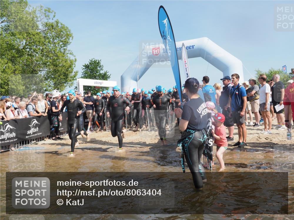 22.06.2025 - Viking Triathlon KatJ http://msf.ph/oto/8063404 22.06.2025 10:02:32 Schwimmen 78, 103, 114, 180, 188, 189, 193, 265, 283, 297, 513, 520, 532, 546, 549 meine-sportfotos.de
