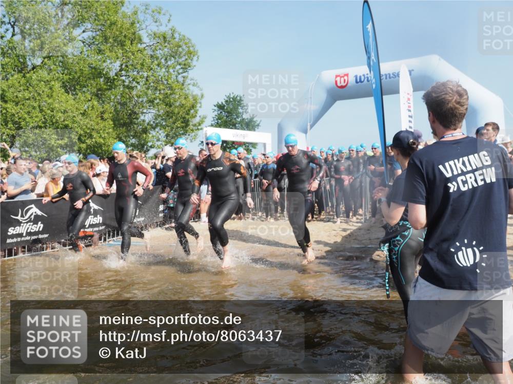 22.06.2025 - Viking Triathlon KatJ http://msf.ph/oto/8063437 22.06.2025 10:02:39 Schwimmen 114, 161, 193, 264, 297, 323, 366, 427, 429, 513, 546, 552 meine-sportfotos.de