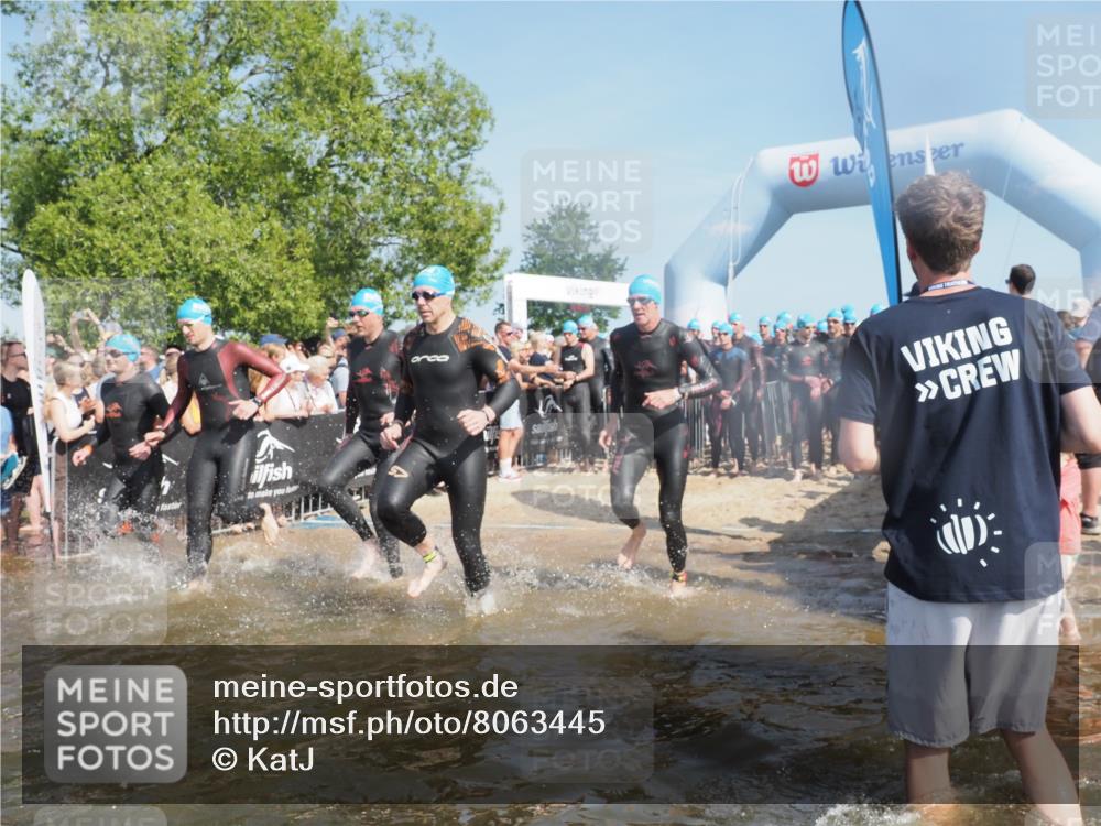 22.06.2025 - Viking Triathlon KatJ http://msf.ph/oto/8063445 22.06.2025 10:02:39 Schwimmen 114, 161, 193, 264, 297, 323, 366, 427, 429, 513, 546, 552 meine-sportfotos.de