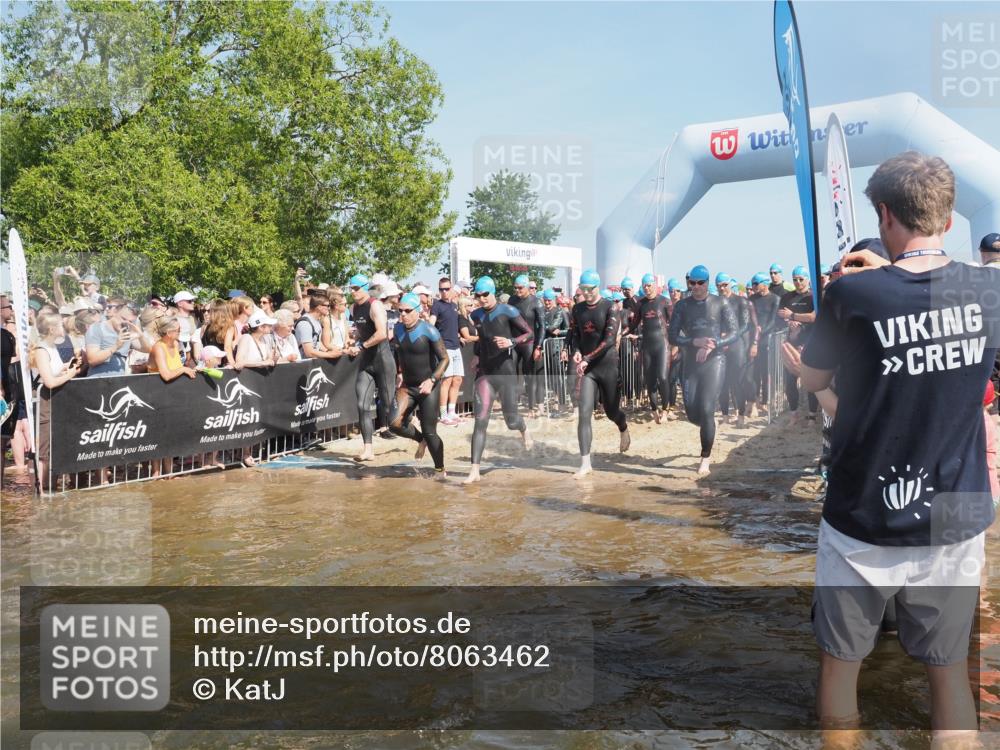 22.06.2025 - Viking Triathlon KatJ http://msf.ph/oto/8063462 22.06.2025 10:02:43 Schwimmen 98, 114, 161, 193, 264, 323, 366, 427, 429, 430, 486, 513, 546, 552 meine-sportfotos.de