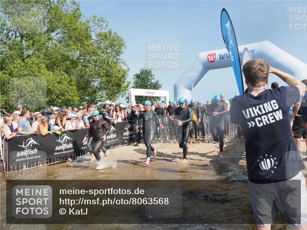 22.06.2025 - Viking Triathlon KatJ http://msf.ph/oto/8063568 22.06.2025 10:02:57 Schwimmen 5, 40, 43, 47, 101, 154, 164, 233, 340, 398, 475, 548, 554, 608, 632 meine-sportfotos.de