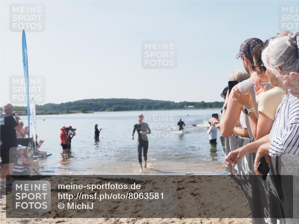22.06.2025 - Viking Triathlon MichiJ http://msf.ph/oto/8063581 22.06.2025 10:25:32 Schwimmen 2, 122, 420, 641 meine-sportfotos.de