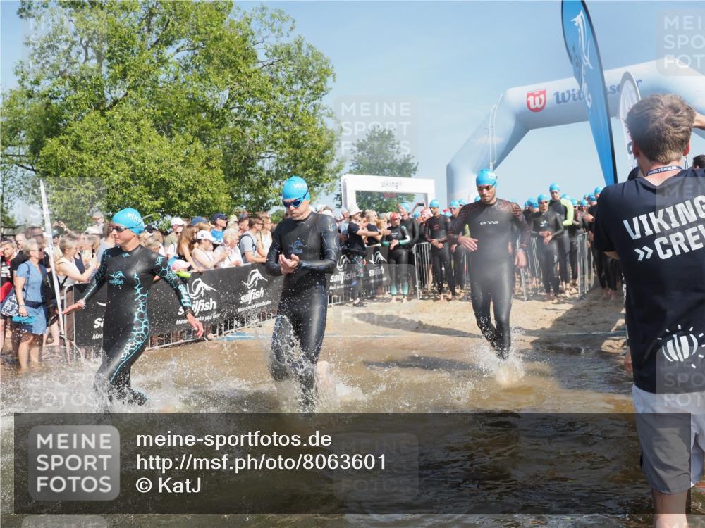 22.06.2025 - Viking Triathlon KatJ http://msf.ph/oto/8063601 22.06.2025 10:02:58 Schwimmen 5, 40, 43, 47, 101, 154, 164, 233, 340, 398, 475, 548, 554, 608, 632 meine-sportfotos.de