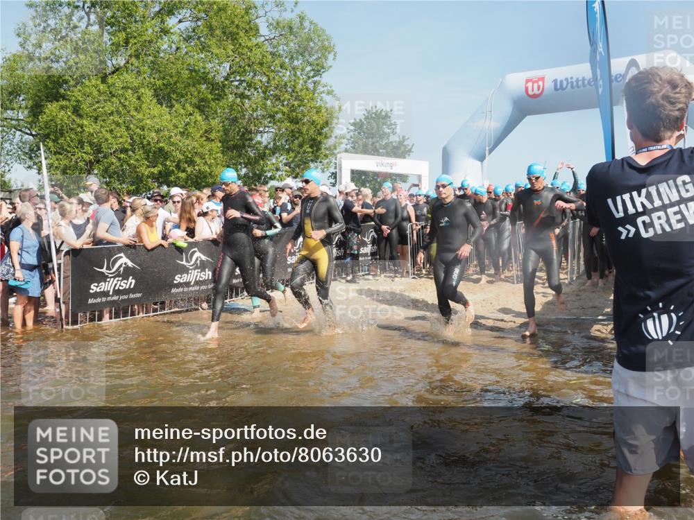 22.06.2025 - Viking Triathlon KatJ http://msf.ph/oto/8063630 22.06.2025 10:03:03 Schwimmen 5, 43, 47, 101, 154, 177, 204, 233, 349, 398, 475, 478, 554, 602, 632 meine-sportfotos.de