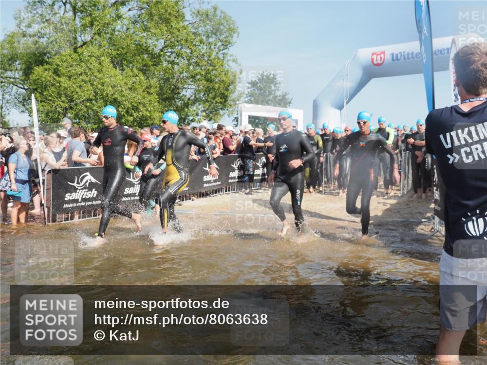 22.06.2025 - Viking Triathlon KatJ http://msf.ph/oto/8063638 22.06.2025 10:03:03 Schwimmen 5, 43, 47, 101, 154, 177, 204, 233, 349, 398, 475, 478, 554, 602, 632 meine-sportfotos.de
