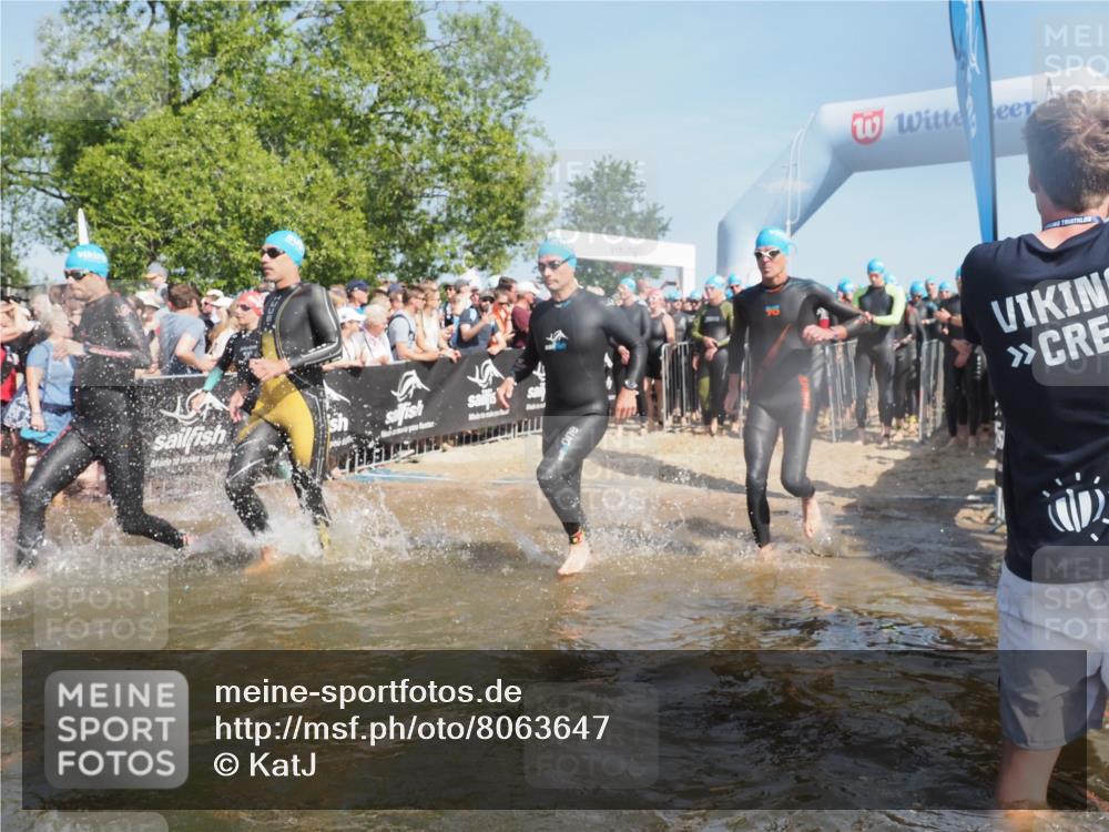 22.06.2025 - Viking Triathlon KatJ http://msf.ph/oto/8063647 22.06.2025 10:03:04 Schwimmen 47, 101, 154, 177, 204, 233, 349, 398, 475, 478, 602, 632 meine-sportfotos.de