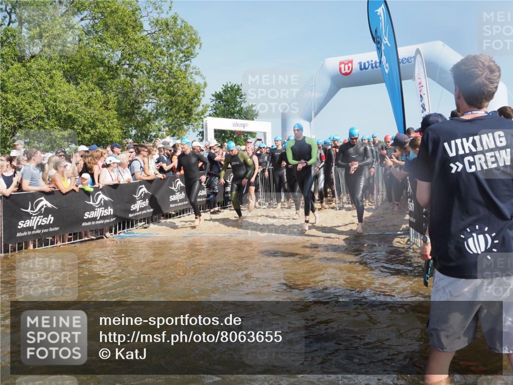 22.06.2025 - Viking Triathlon KatJ http://msf.ph/oto/8063655 22.06.2025 10:03:08 Schwimmen 101, 177, 187, 204, 208, 233, 334, 349, 398, 478, 505, 524, 602, 632 meine-sportfotos.de