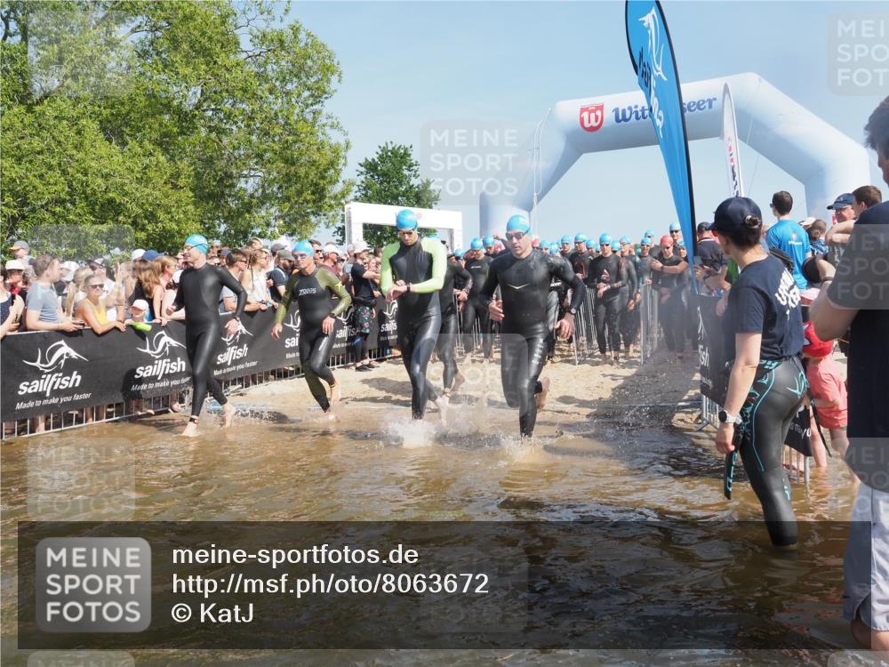 22.06.2025 - Viking Triathlon KatJ http://msf.ph/oto/8063672 22.06.2025 10:03:09 Schwimmen 20, 177, 187, 204, 208, 334, 348, 349, 478, 505, 524, 602, 636, 660 meine-sportfotos.de