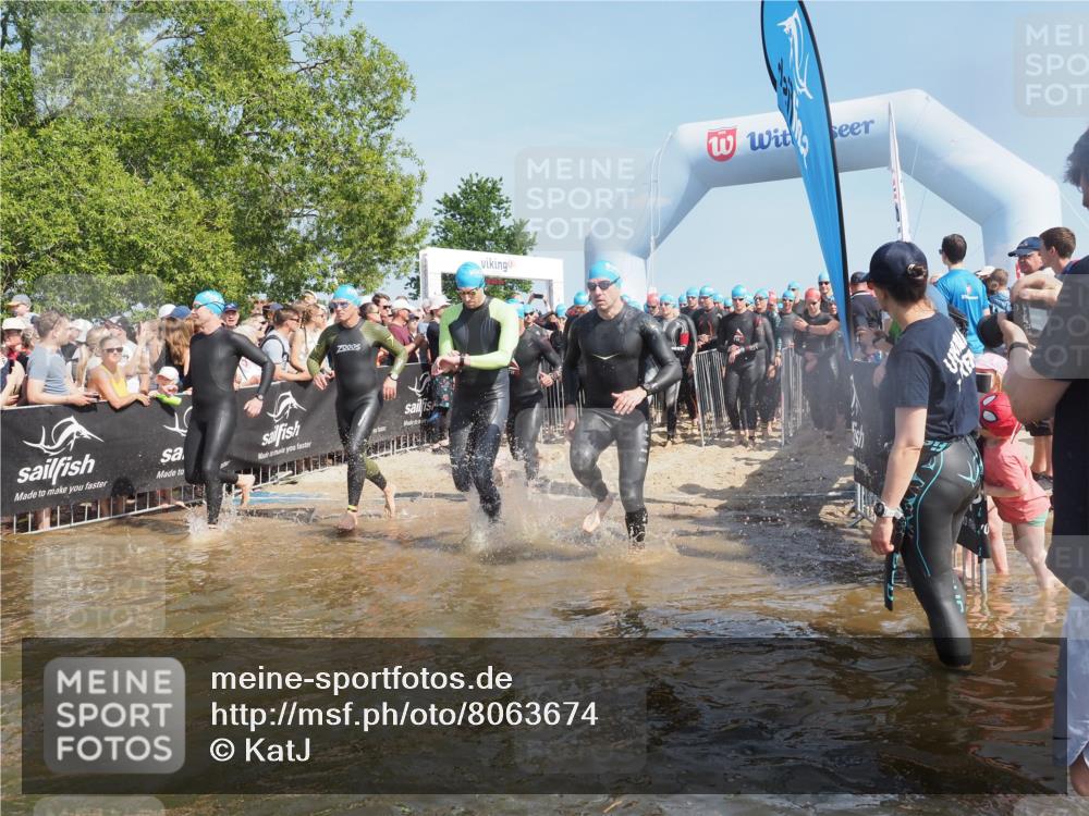 22.06.2025 - Viking Triathlon KatJ http://msf.ph/oto/8063674 22.06.2025 10:03:09 Schwimmen 20, 177, 187, 204, 208, 334, 348, 349, 478, 505, 524, 602, 636, 660 meine-sportfotos.de