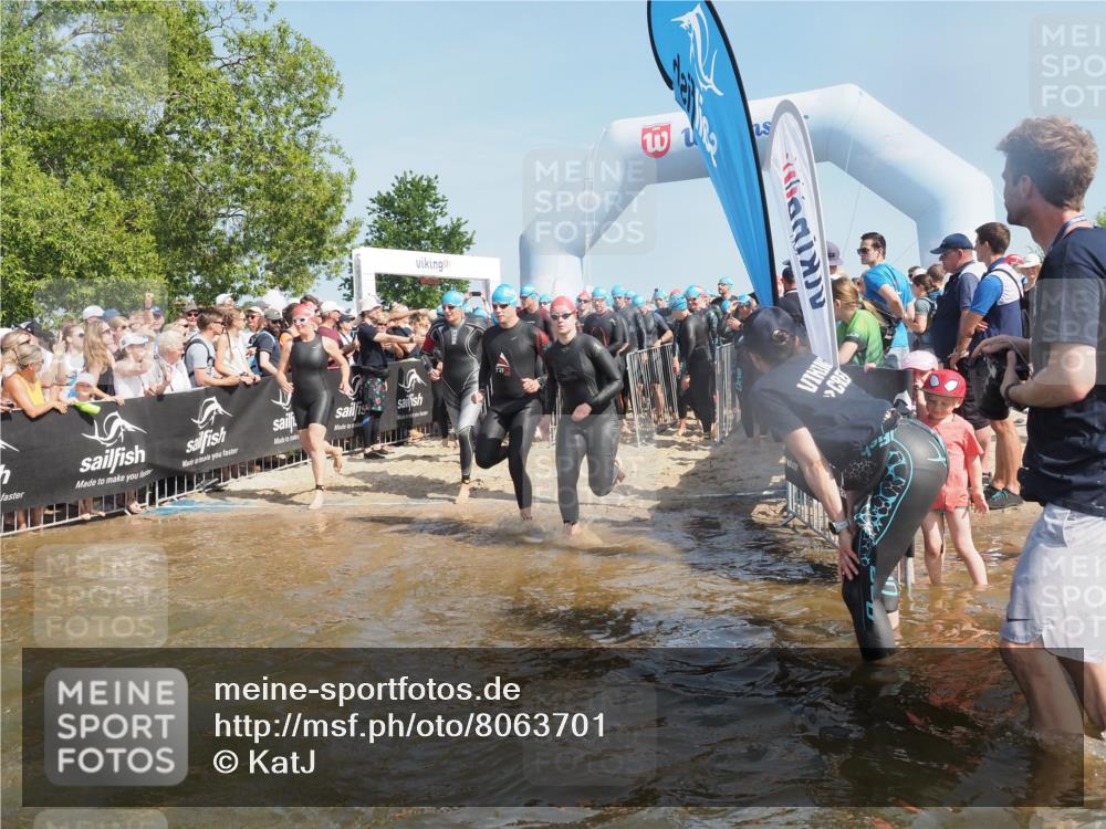 22.06.2025 - Viking Triathlon KatJ http://msf.ph/oto/8063701 22.06.2025 10:03:13 Schwimmen 20, 134, 177, 187, 204, 208, 334, 348, 349, 478, 505, 524, 602, 636, 660 meine-sportfotos.de