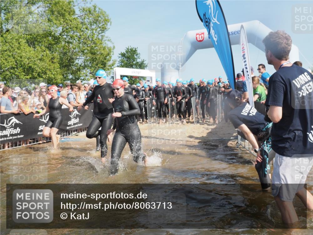 22.06.2025 - Viking Triathlon KatJ http://msf.ph/oto/8063713 22.06.2025 10:03:13 Schwimmen 20, 134, 177, 187, 204, 208, 334, 348, 349, 478, 505, 524, 602, 636, 660 meine-sportfotos.de