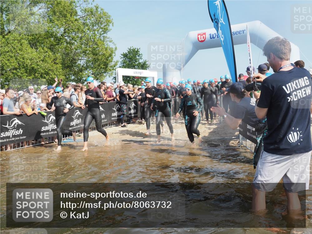 22.06.2025 - Viking Triathlon KatJ http://msf.ph/oto/8063732 22.06.2025 10:03:18 Schwimmen 20, 34, 89, 134, 163, 187, 208, 229, 334, 348, 505, 524, 540, 636, 660 meine-sportfotos.de
