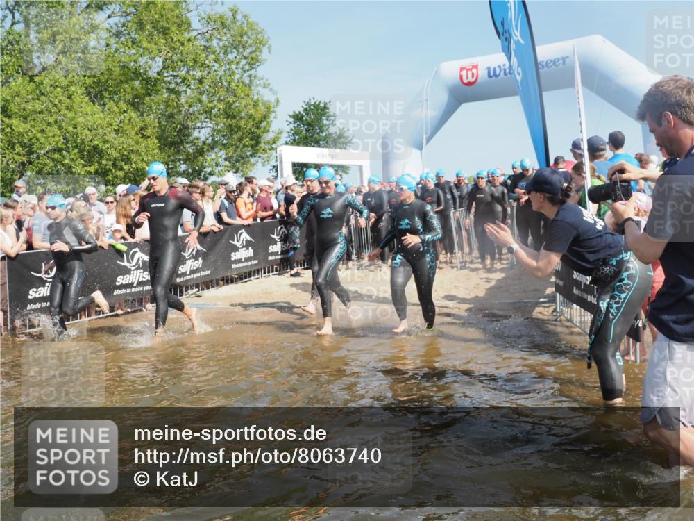 22.06.2025 - Viking Triathlon KatJ http://msf.ph/oto/8063740 22.06.2025 10:03:19 Schwimmen 20, 25, 34, 88, 89, 134, 163, 187, 208, 229, 251, 332, 334, 348, 505, 524, 540, 636, 660 meine-sportfotos.de