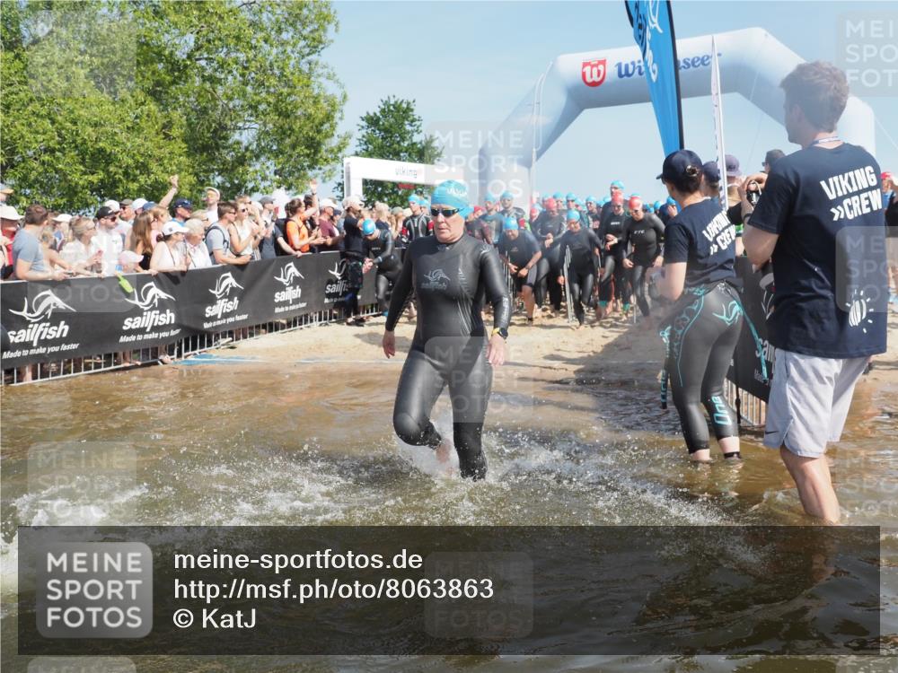 22.06.2025 - Viking Triathlon KatJ http://msf.ph/oto/8063863 22.06.2025 10:03:32 Schwimmen 25, 42, 58, 88, 179, 182, 221, 251, 324, 332, 434, 454, 556, 645, 659 meine-sportfotos.de