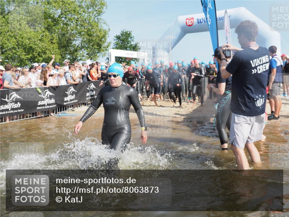 22.06.2025 - Viking Triathlon KatJ http://msf.ph/oto/8063873 22.06.2025 10:03:32 Schwimmen 25, 42, 58, 88, 179, 182, 221, 251, 324, 332, 434, 454, 556, 645, 659 meine-sportfotos.de