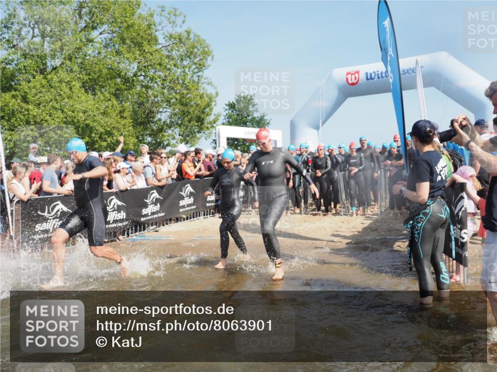 22.06.2025 - Viking Triathlon KatJ http://msf.ph/oto/8063901 22.06.2025 10:03:34 Schwimmen 42, 58, 62, 79, 148, 179, 182, 221, 324, 434, 454, 556, 619, 635, 645, 659 meine-sportfotos.de