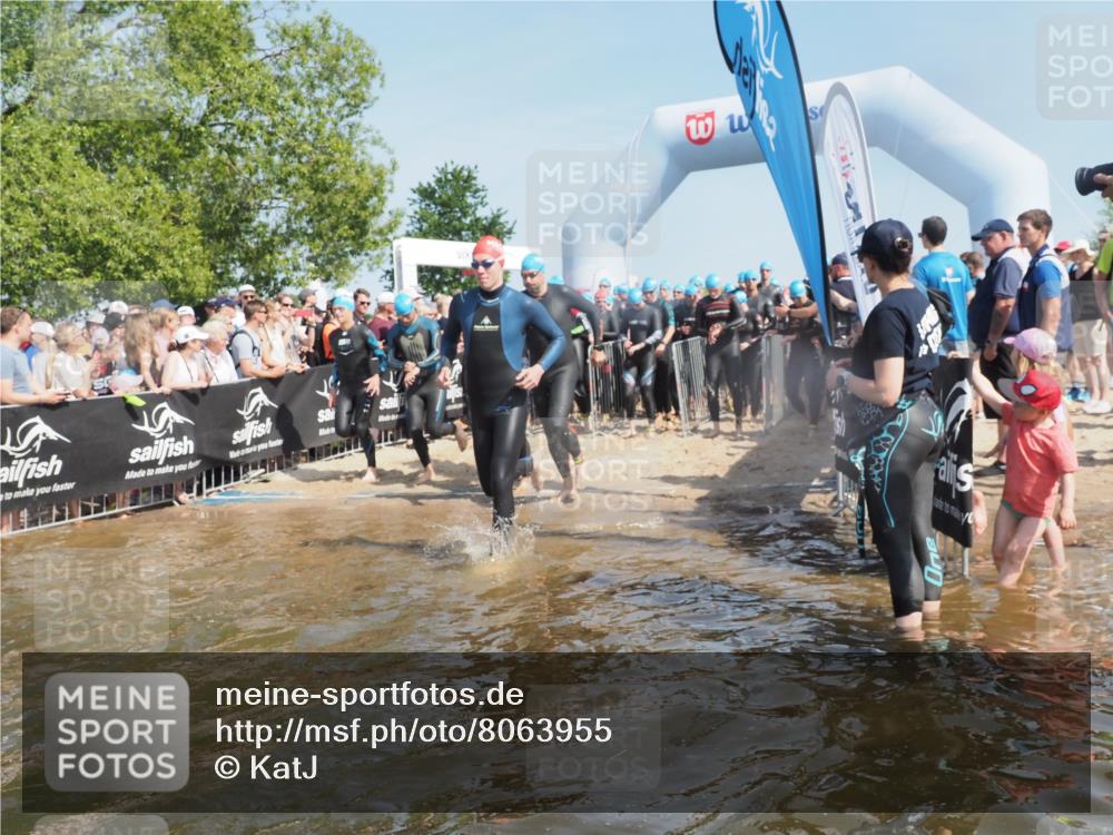22.06.2025 - Viking Triathlon KatJ http://msf.ph/oto/8063955 22.06.2025 10:03:43 Schwimmen 58, 62, 79, 108, 148, 157, 179, 296, 434, 456, 619, 635, 645, 648, 659 meine-sportfotos.de