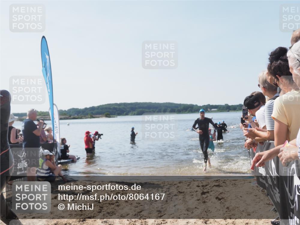 22.06.2025 - Viking Triathlon MichiJ http://msf.ph/oto/8064167 22.06.2025 10:27:38 Schwimmen 1, 176, 230, 272, 286, 611 meine-sportfotos.de