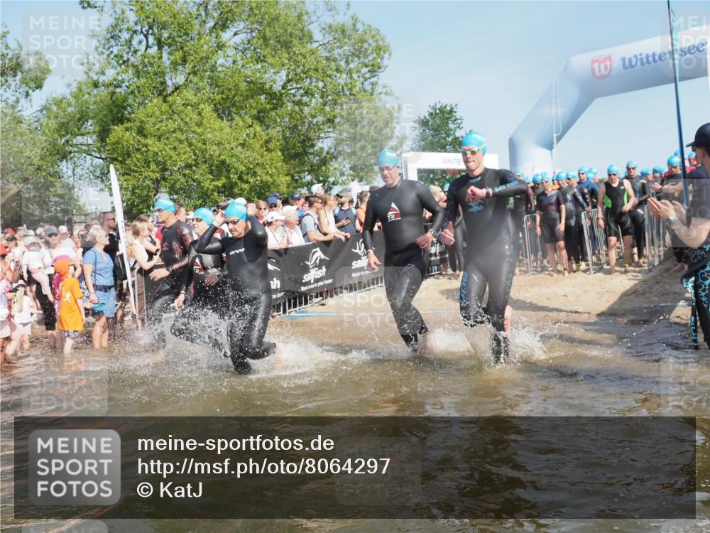 22.06.2025 - Viking Triathlon KatJ http://msf.ph/oto/8064297 22.06.2025 10:04:15 Schwimmen 115, 141, 142, 156, 185, 199, 253, 276, 351, 408, 474, 493, 529 meine-sportfotos.de
