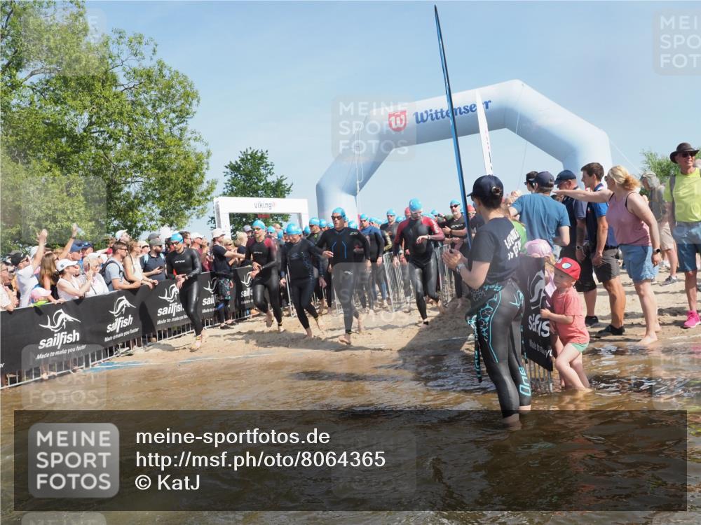 22.06.2025 - Viking Triathlon KatJ http://msf.ph/oto/8064365 22.06.2025 10:04:23 Schwimmen 115, 141, 142, 185, 195, 209, 239, 253, 276, 335, 377, 408, 419, 447, 493 meine-sportfotos.de