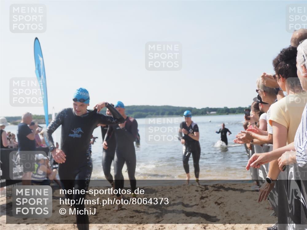 22.06.2025 - Viking Triathlon MichiJ http://msf.ph/oto/8064373 22.06.2025 10:28:08 Schwimmen 14, 178, 196, 289, 367, 401 meine-sportfotos.de