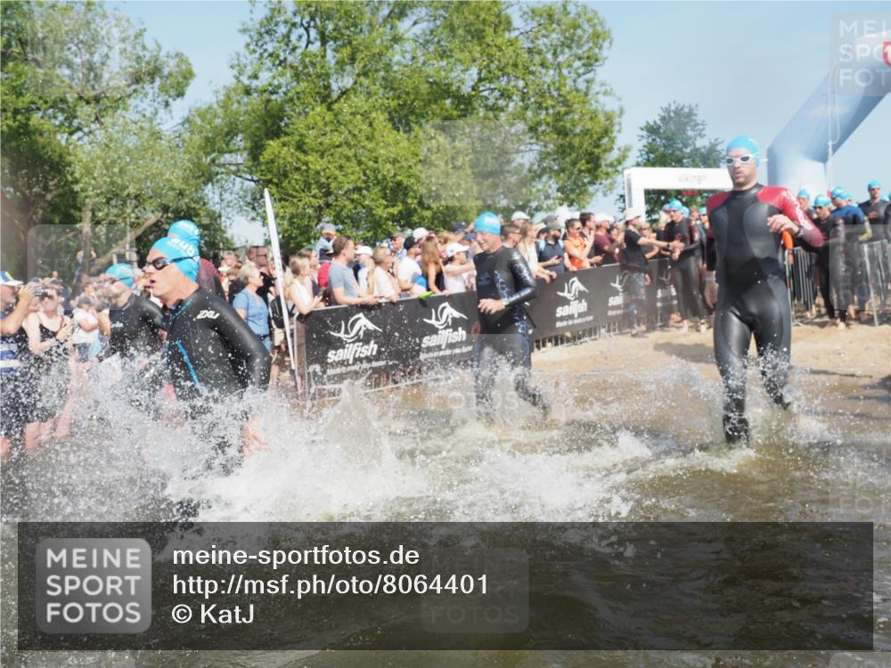 22.06.2025 - Viking Triathlon KatJ http://msf.ph/oto/8064401 22.06.2025 10:04:25 Schwimmen 115, 146, 195, 209, 239, 253, 335, 375, 377, 408, 419, 447, 457, 506, 629 meine-sportfotos.de