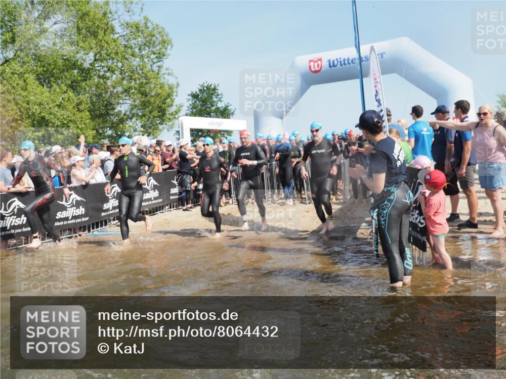 22.06.2025 - Viking Triathlon KatJ http://msf.ph/oto/8064432 22.06.2025 10:04:28 Schwimmen 115, 146, 195, 209, 238, 239, 253, 335, 375, 377, 408, 419, 447, 457, 506, 629, 662 meine-sportfotos.de