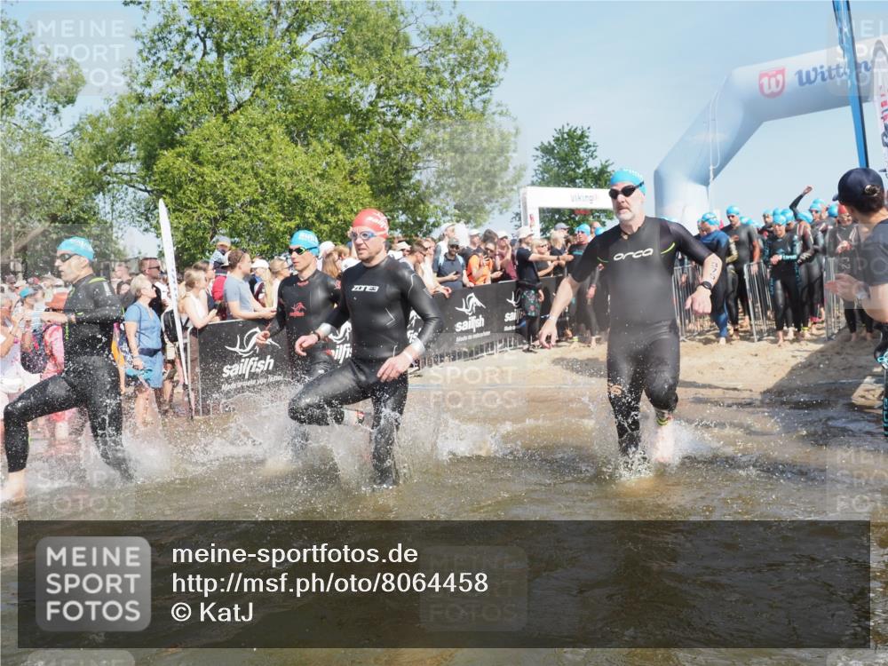 22.06.2025 - Viking Triathlon KatJ http://msf.ph/oto/8064458 22.06.2025 10:04:29 Schwimmen 115, 146, 195, 209, 238, 239, 253, 327, 335, 375, 377, 408, 419, 447, 457, 482, 506, 514, 629, 662 meine-sportfotos.de