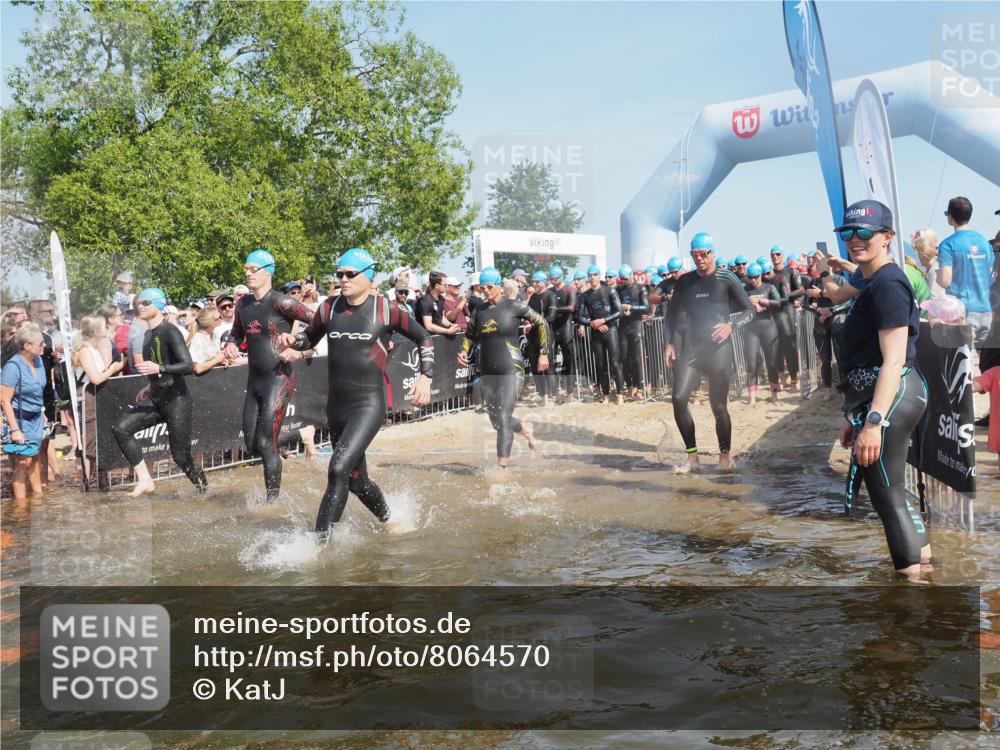 22.06.2025 - Viking Triathlon KatJ http://msf.ph/oto/8064570 22.06.2025 10:04:38 Schwimmen 55, 85, 146, 238, 245, 327, 375, 428, 457, 482, 506, 514, 550, 629, 662 meine-sportfotos.de