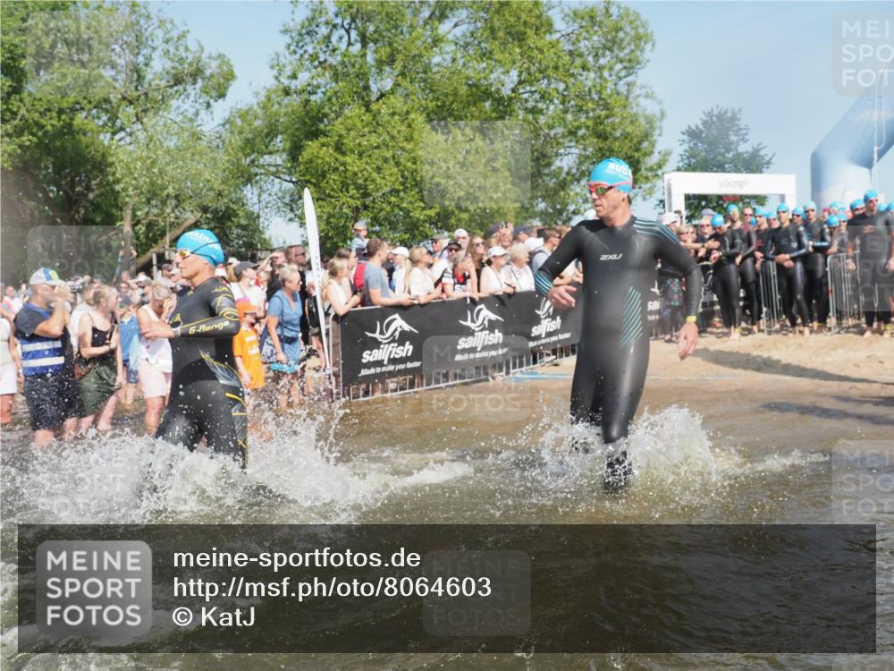 22.06.2025 - Viking Triathlon KatJ http://msf.ph/oto/8064603 22.06.2025 10:04:40 Schwimmen 55, 85, 86, 238, 245, 281, 312, 316, 327, 428, 482, 514, 515, 550, 662 meine-sportfotos.de