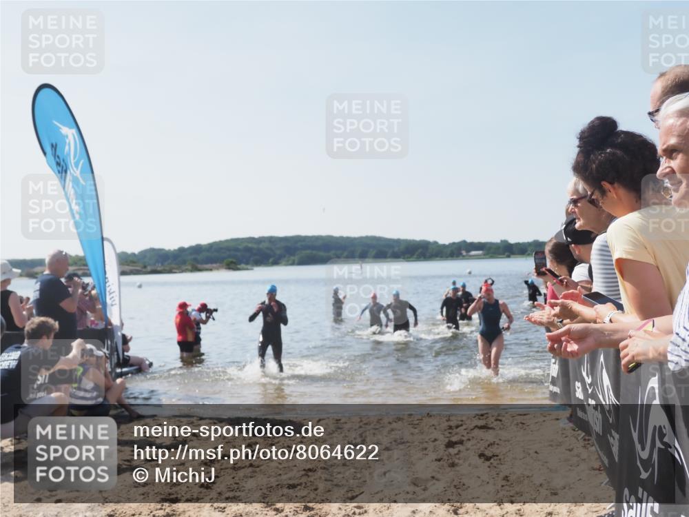 22.06.2025 - Viking Triathlon MichiJ http://msf.ph/oto/8064622 22.06.2025 10:29:03 Schwimmen 7, 12, 152, 200, 310, 384, 414, 443, 458, 604, 628, 652 meine-sportfotos.de