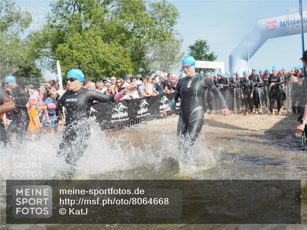 22.06.2025 - Viking Triathlon KatJ http://msf.ph/oto/8064668 22.06.2025 10:04:45 Schwimmen 29, 55, 70, 72, 85, 86, 245, 248, 281, 312, 316, 411, 428, 515, 550 meine-sportfotos.de