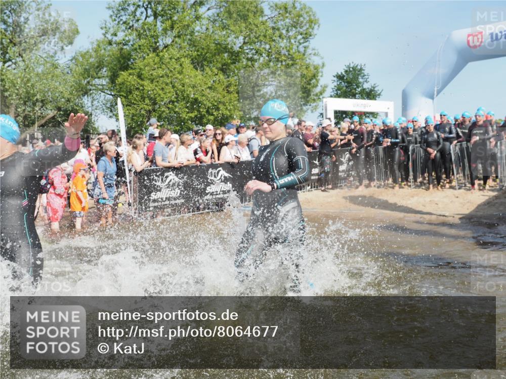 22.06.2025 - Viking Triathlon KatJ http://msf.ph/oto/8064677 22.06.2025 10:04:45 Schwimmen 29, 55, 70, 72, 85, 86, 245, 248, 281, 312, 316, 411, 428, 515, 550 meine-sportfotos.de