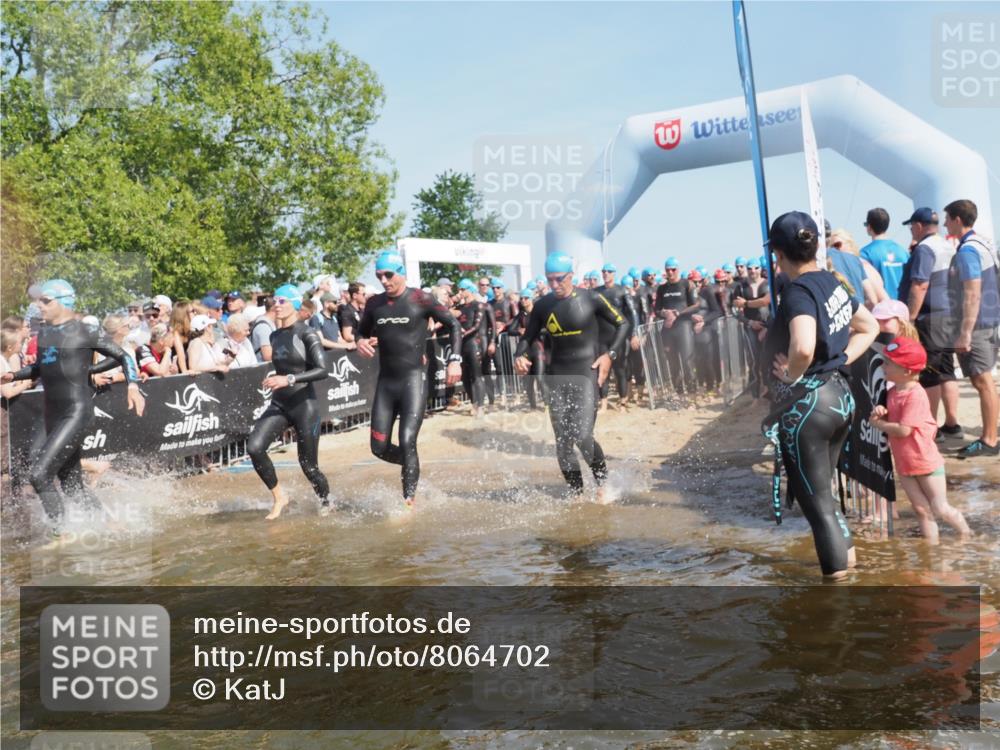 22.06.2025 - Viking Triathlon KatJ http://msf.ph/oto/8064702 22.06.2025 10:04:49 Schwimmen 29, 70, 72, 86, 245, 248, 281, 295, 312, 316, 411, 509, 515 meine-sportfotos.de