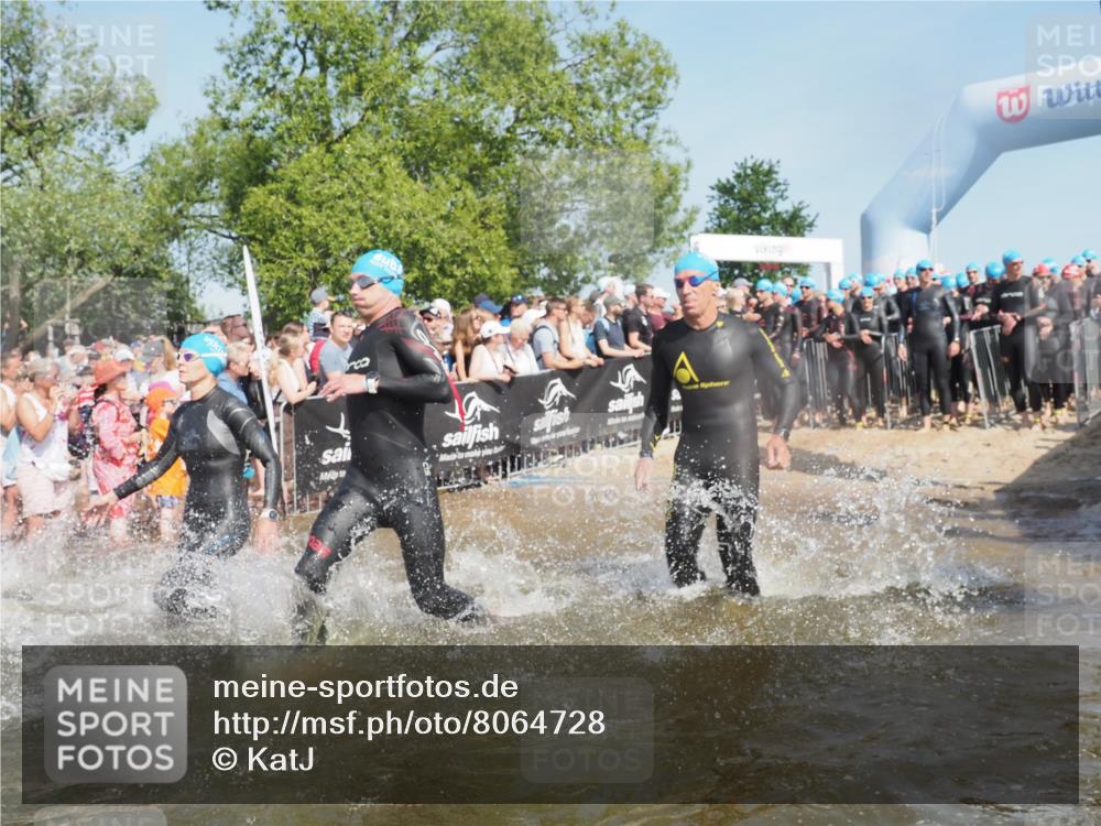 22.06.2025 - Viking Triathlon KatJ http://msf.ph/oto/8064728 22.06.2025 10:04:50 Schwimmen 29, 70, 72, 86, 248, 254, 281, 295, 312, 316, 394, 411, 509, 515, 527 meine-sportfotos.de