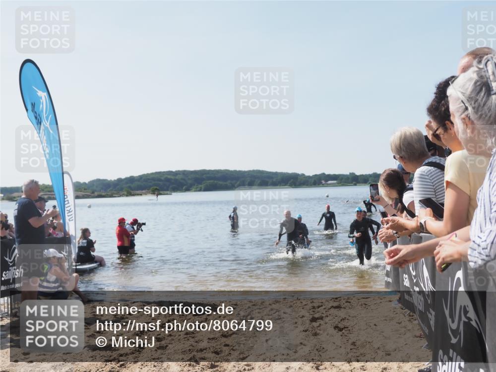 22.06.2025 - Viking Triathlon MichiJ http://msf.ph/oto/8064799 22.06.2025 10:29:25 Schwimmen 6, 11, 30, 33, 243, 612 meine-sportfotos.de